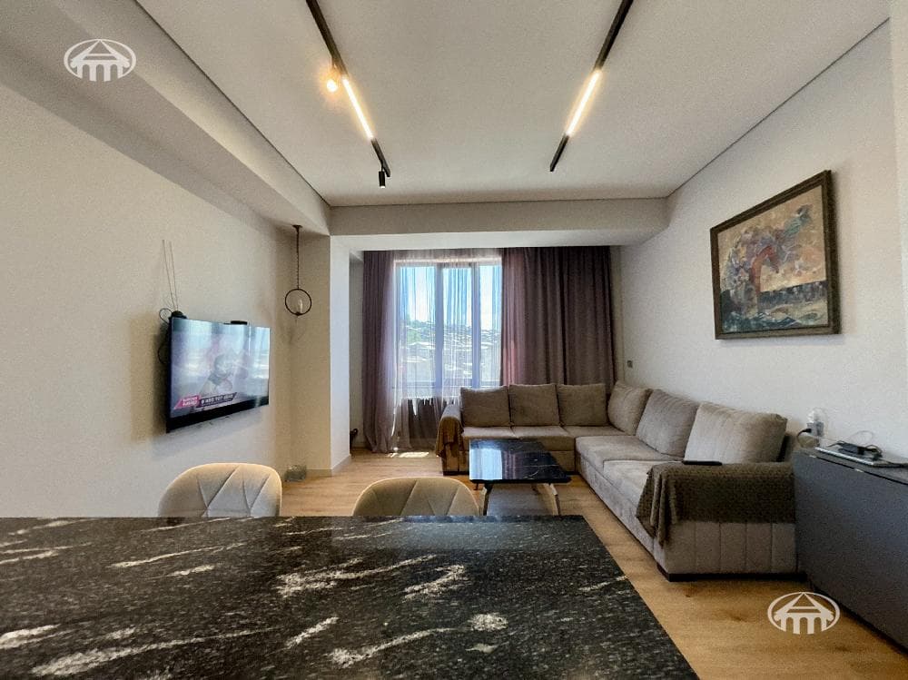 Apartment · 93 m² · Yerevan