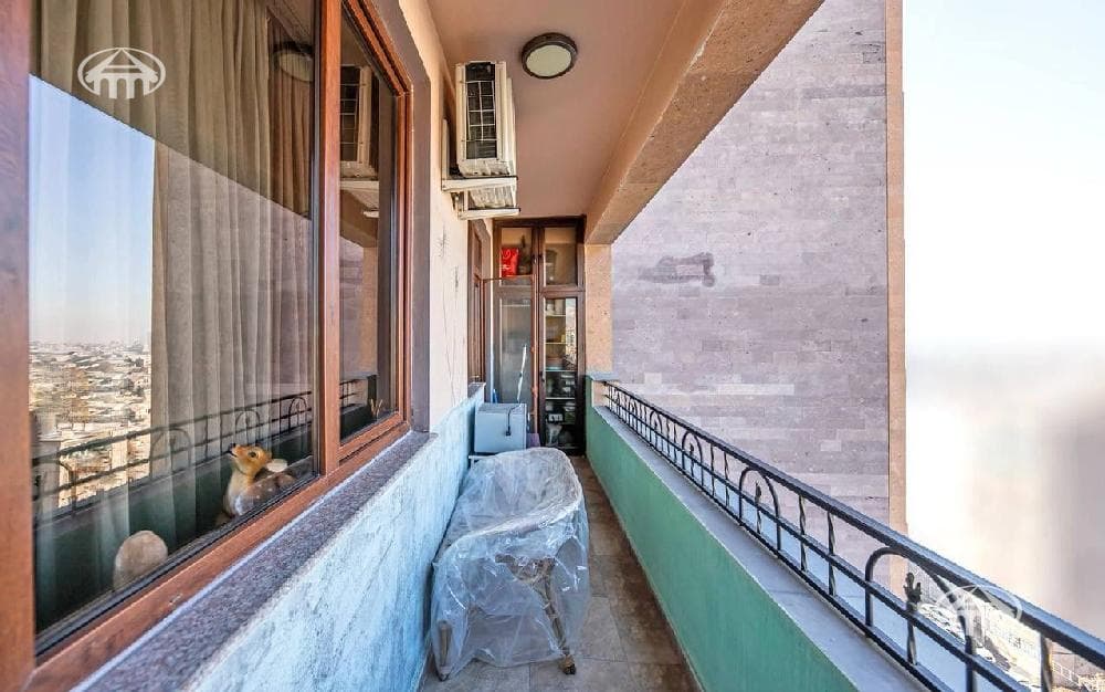 Квартира · 3 комн. · 65 м² · Ереван