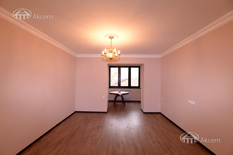 Բնակարան · 83 մ² · Երևան