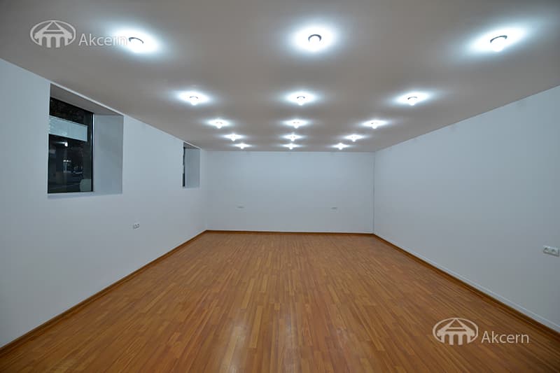 Retail · 55 m² · Yerevan