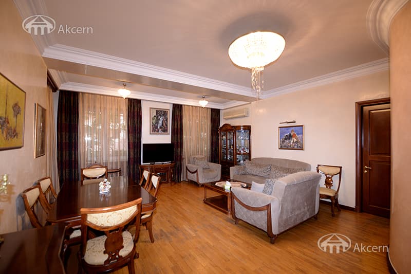 Квартира · 4 комн. · 127 м² · Ереван