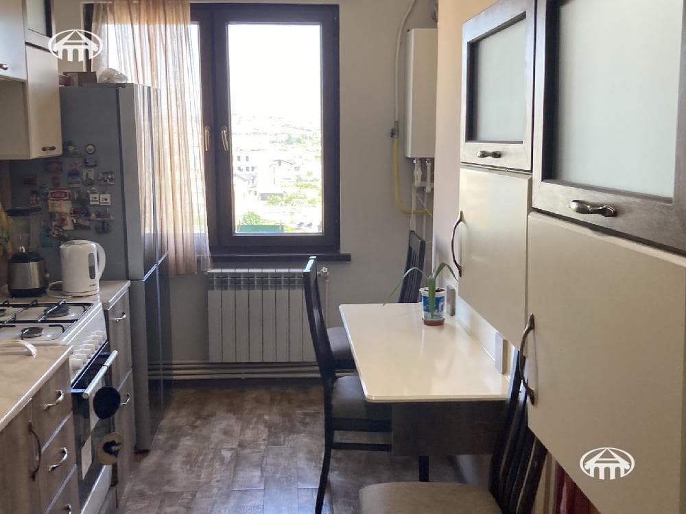 Apartment · 83 m² · Yerevan