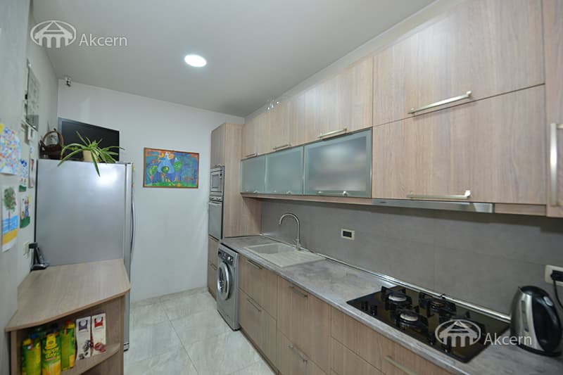 Office · 285 m² · Yerevan