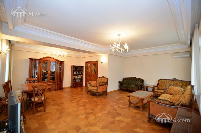 Apartment · 170 m² · Yerevan