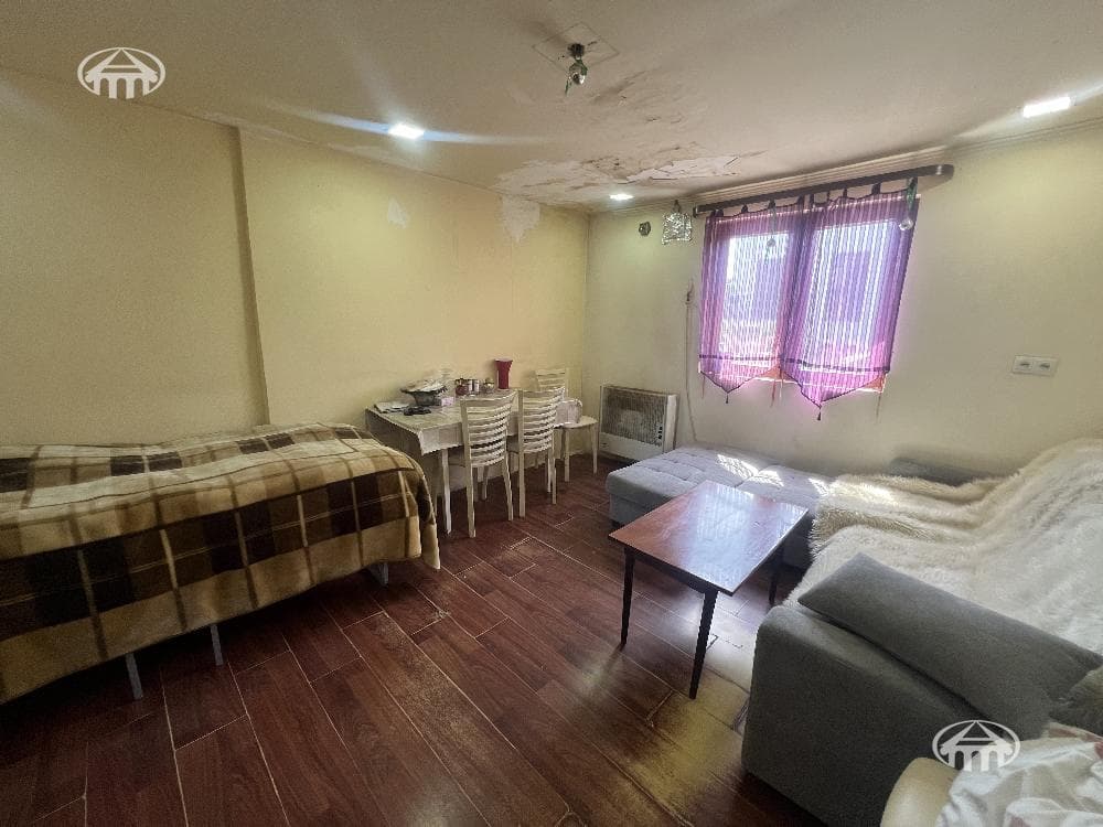 Land · 273 m² · Yerevan