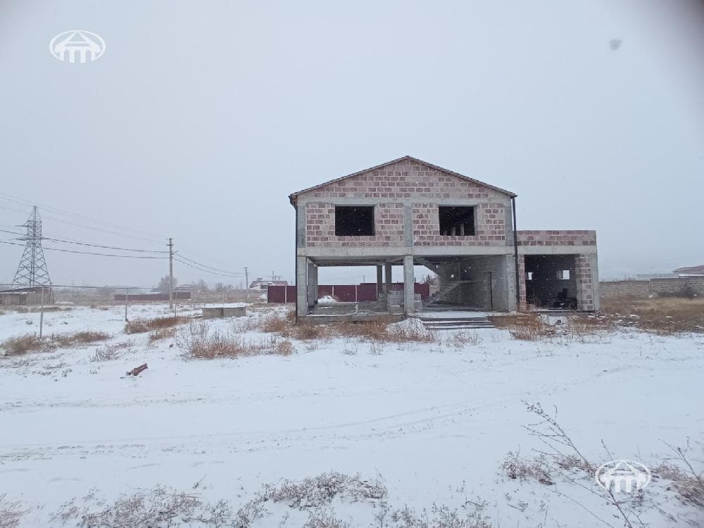 Особняк · 200 м² · Нор Ерзнка