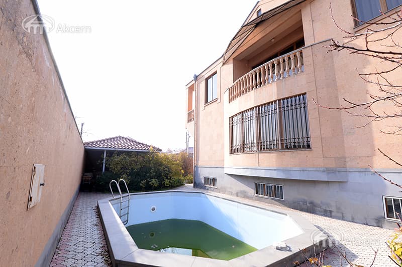 Особняк · 7 комн. · 362 м² · Ереван