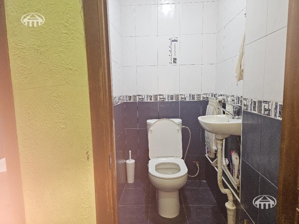 House · 258 m² · Yerevan