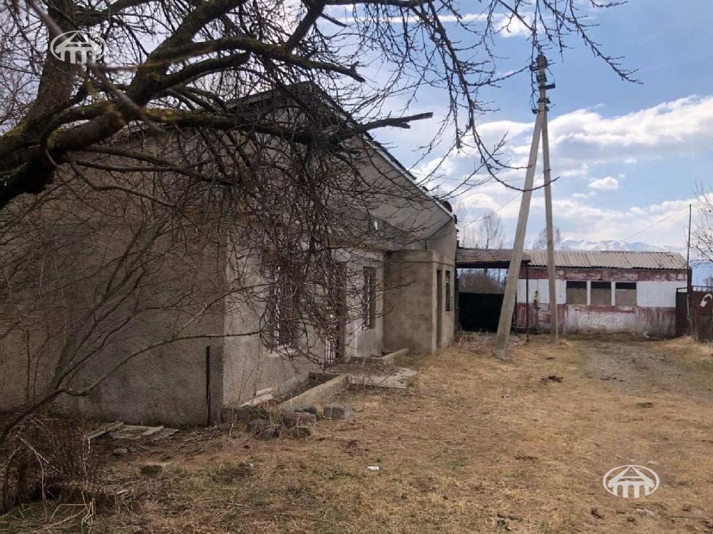 Прочее · 130 м² · Лори