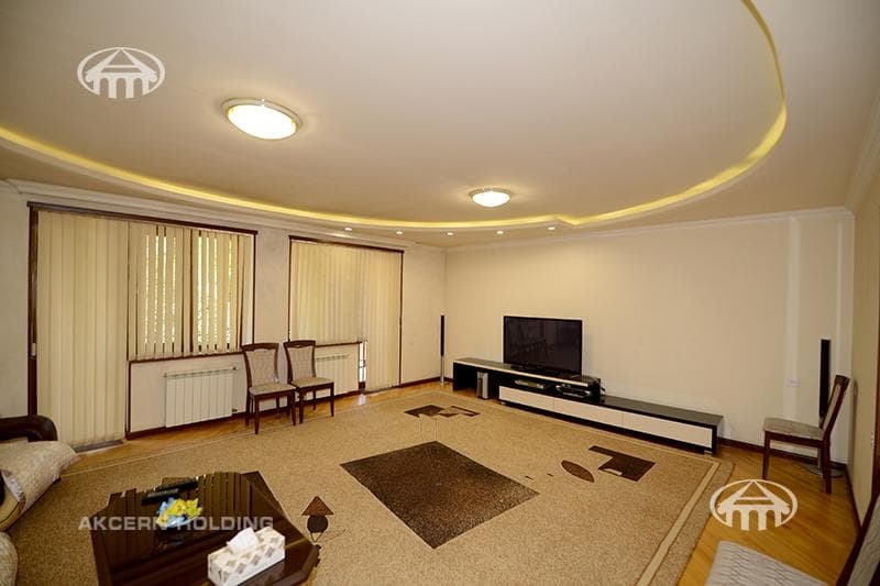Квартира · 80 м² · Ереван