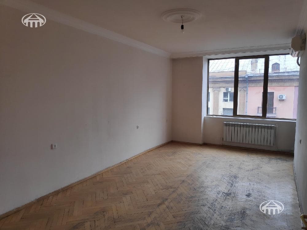 Квартира · 64 м² · Ереван
