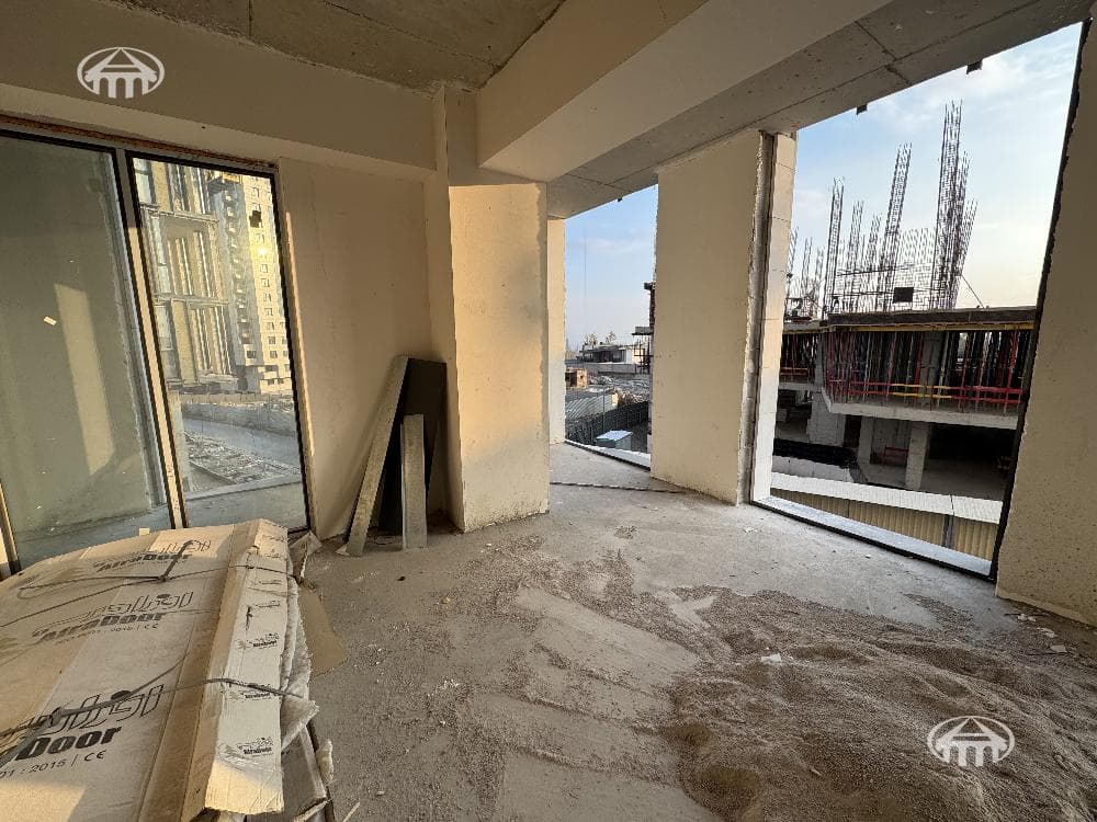 Բնակարան · 3 սեն. · 92 մ² · Երևան