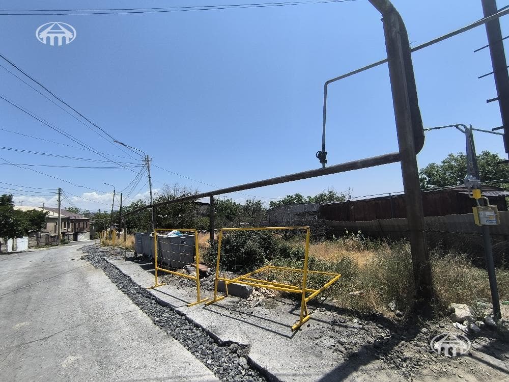 Հողատարածք · 400 մ² · Երևան