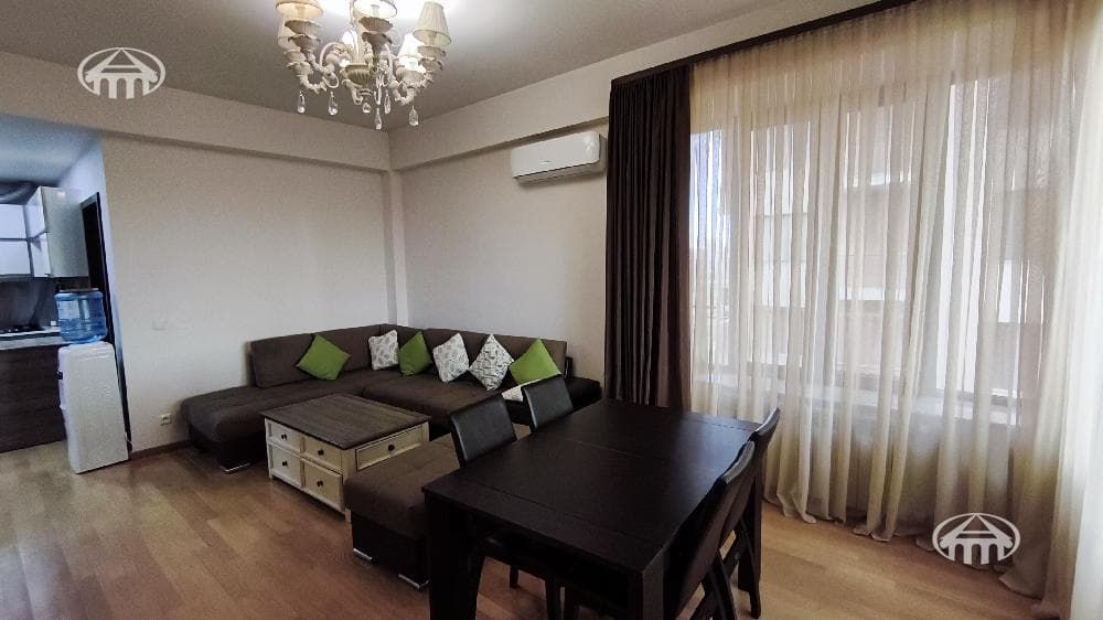 Apartment · 82 m² · Yerevan