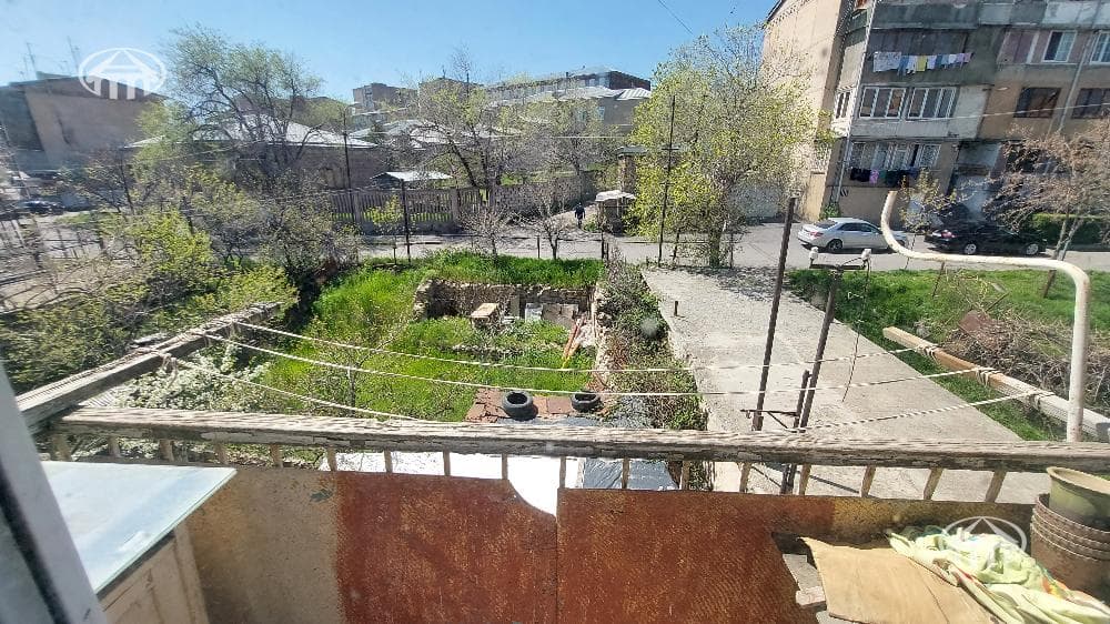 Բնակարան · 33 մ² · Երևան