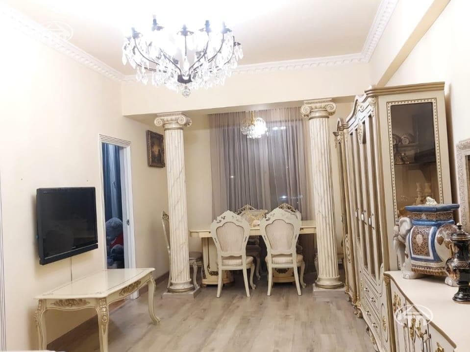 Квартира · 3 комн. · 75 м² · Ереван