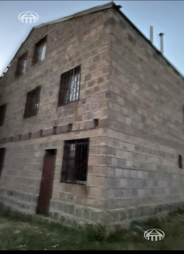Особняк · 442 м² · Арзакан