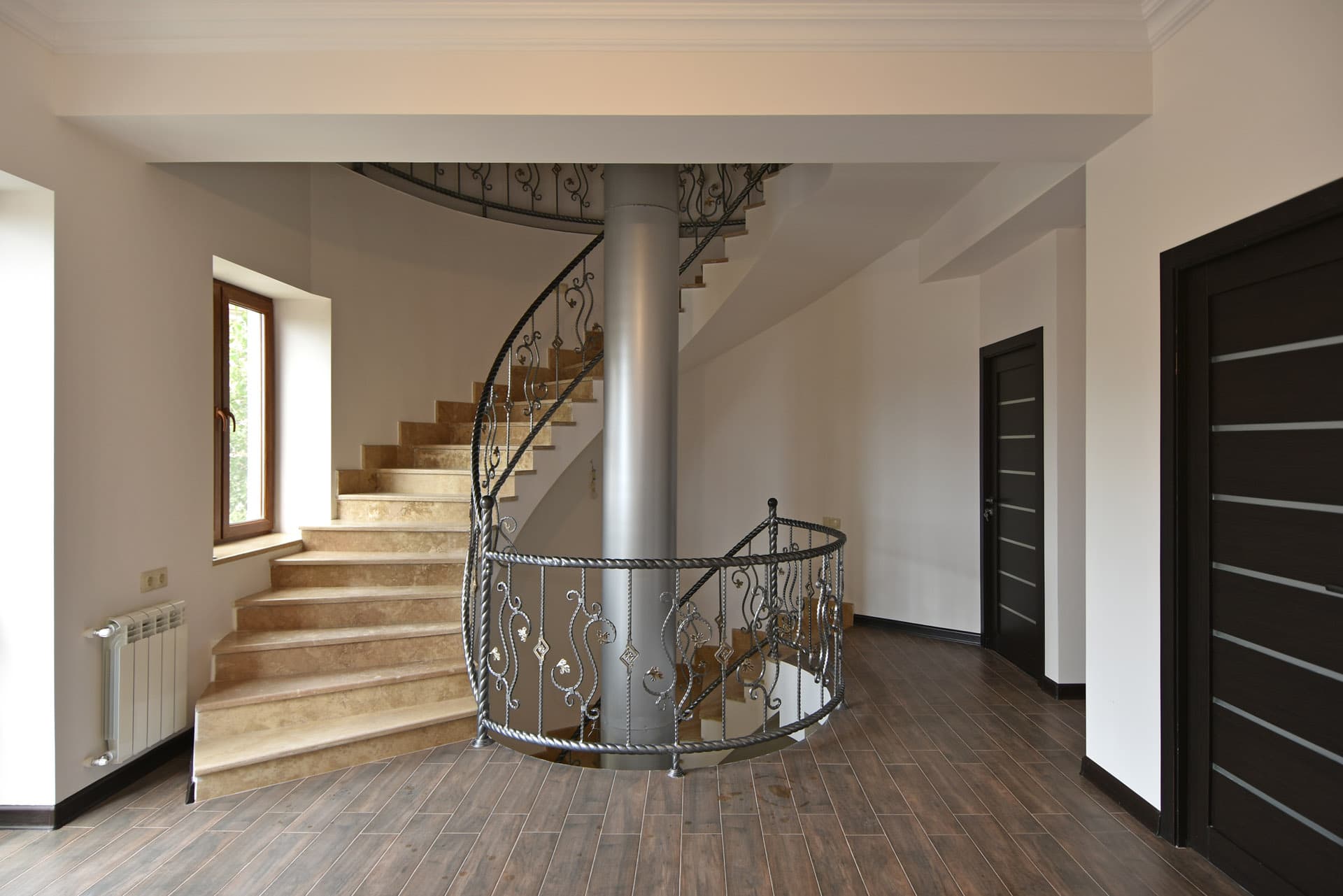 Особняк · 9 комн. · 720 м² · Ереван
