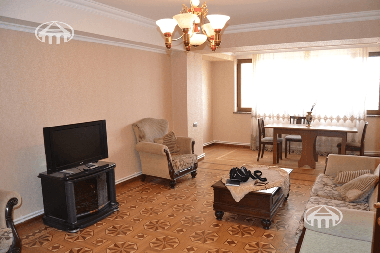 Квартира · 118 м² · Ереван