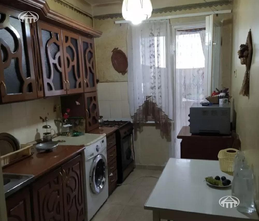 Квартира · 4 комн. · 112 м² · Ереван