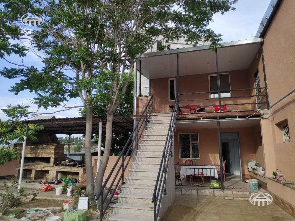 Hotel · 745 m² · Yerevan