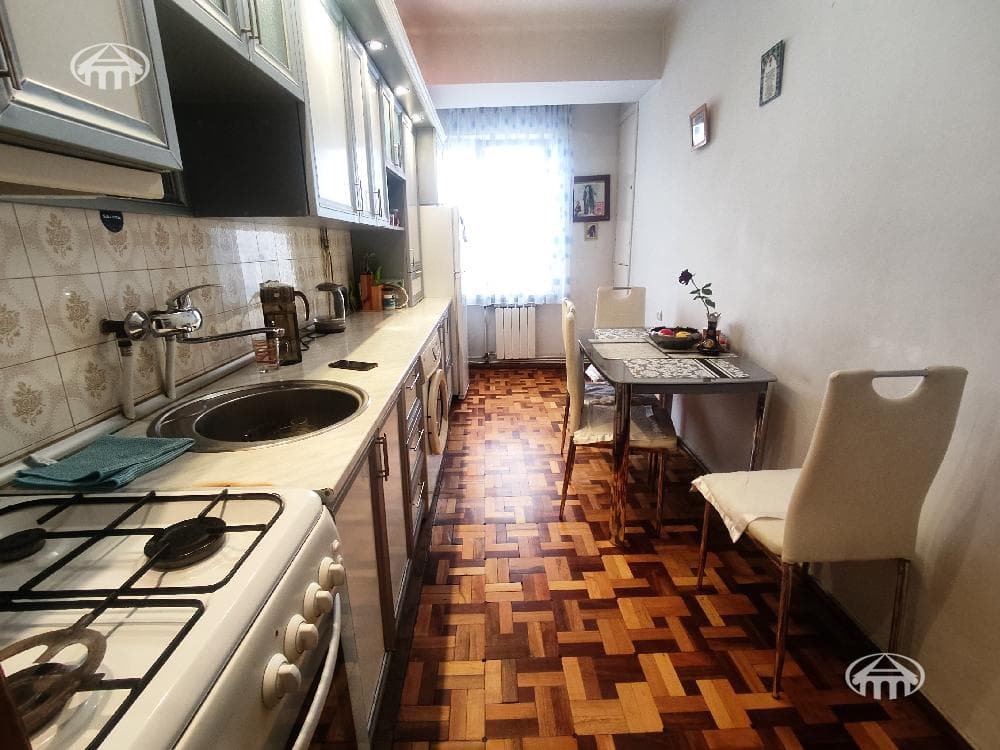Квартира · 80 м² · Ереван