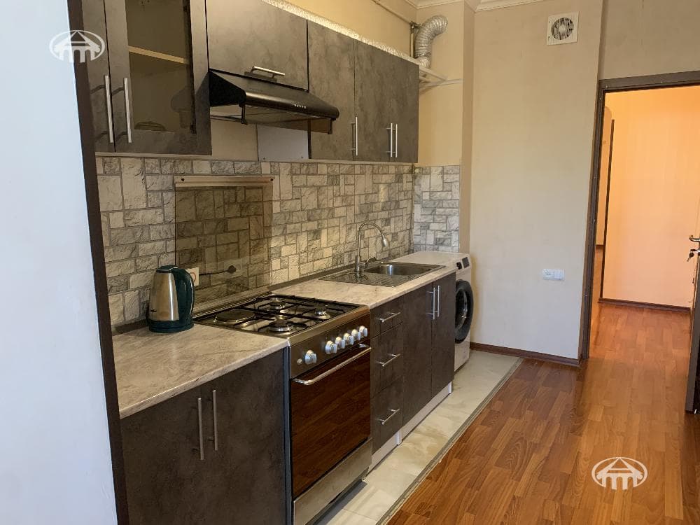 Квартира · 92 м² · Ереван