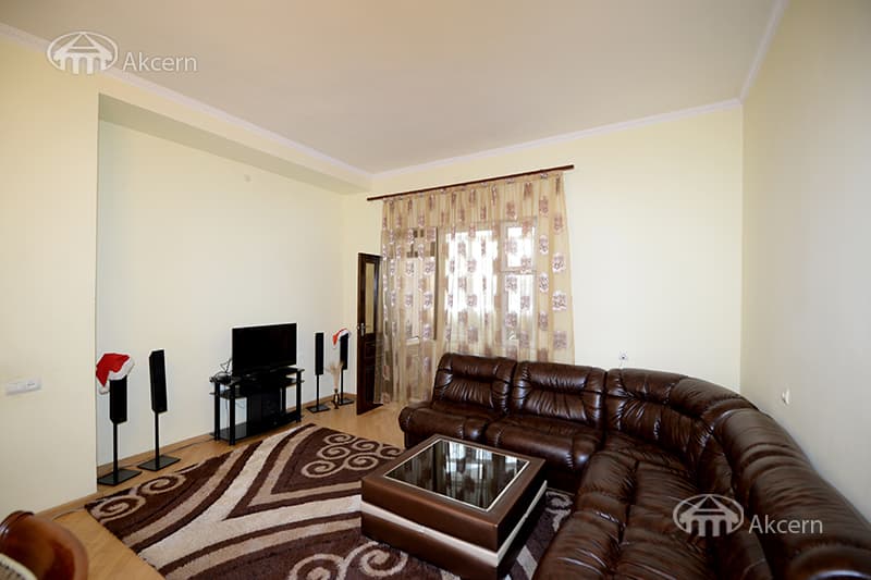 Mansion · 513 m² · Yerevan