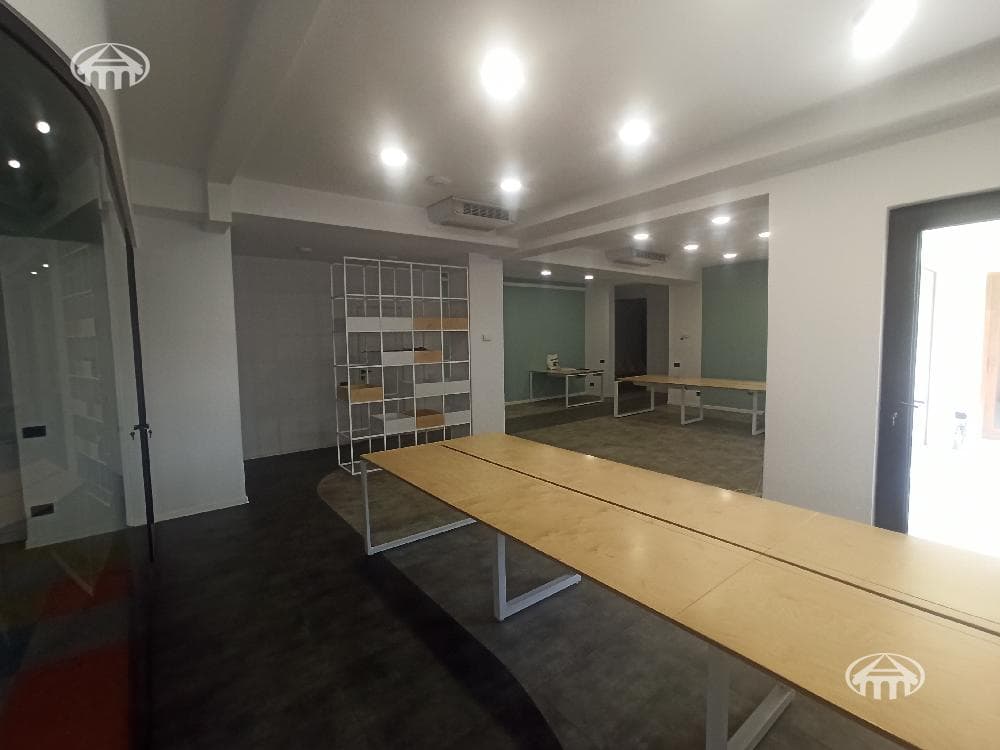 Офис · 127 м² · Ереван