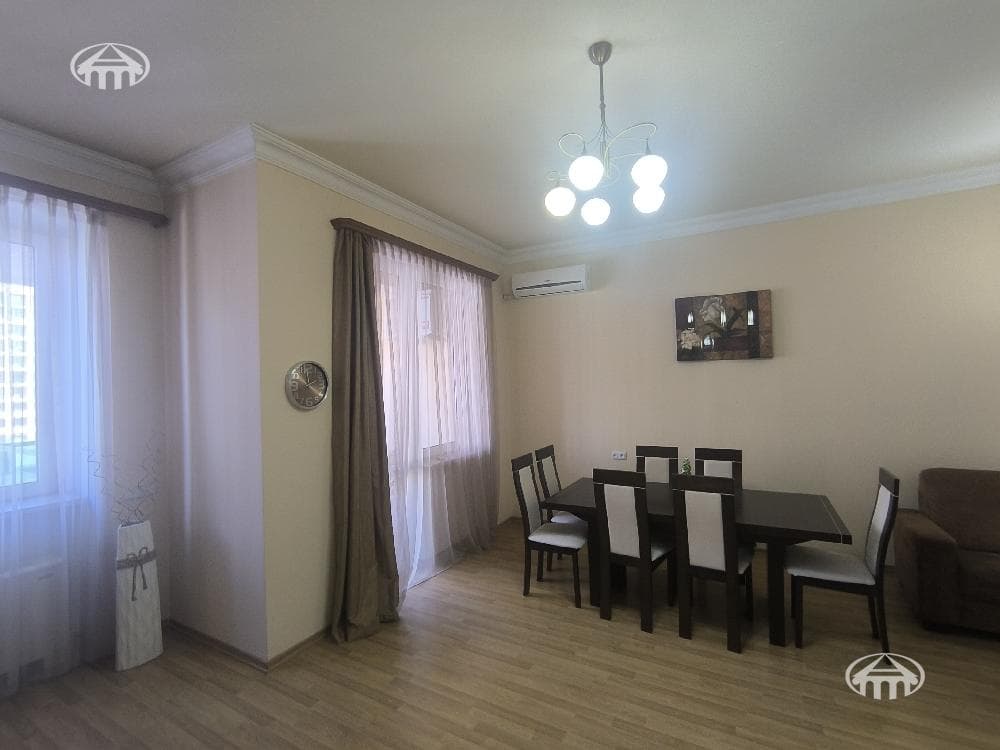 Квартира · 114 м² · Ереван