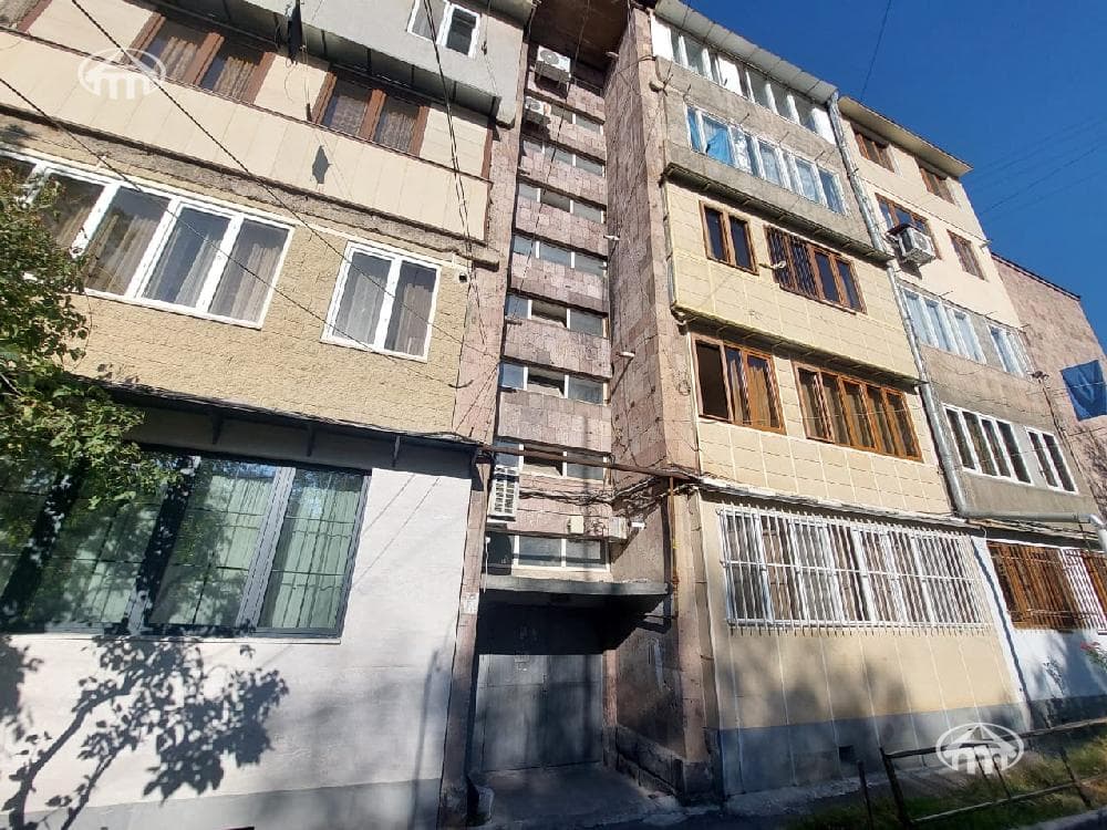 Բնակարան · 3 սեն. · 103 մ² · Երևան