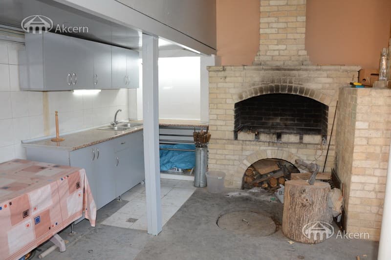 House · 8 rooms · 840 m² · Yerevan