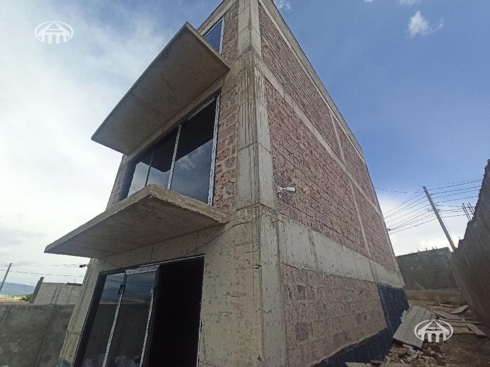 Особняк · 250 м² · с. Ариндж