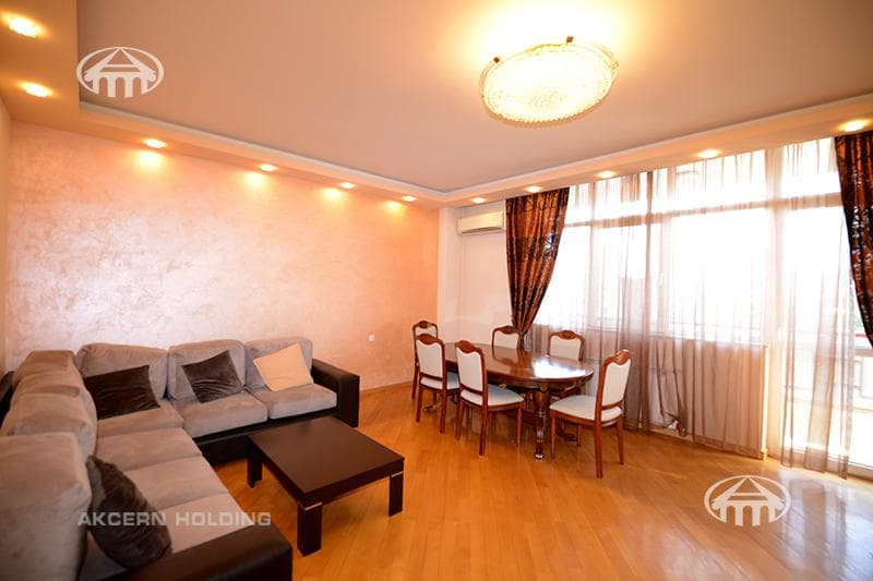 Квартира · 3 комн. · 134 м² · Ереван