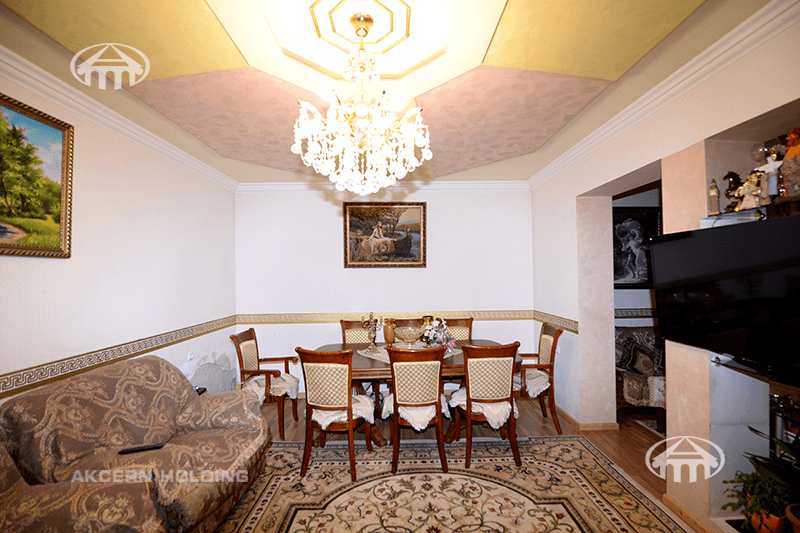 Apartment · 3 rooms · 96 m² · Yerevan