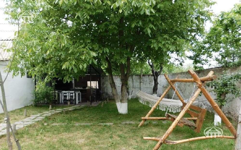 Քոթեջ · 317 մ² · Սևան