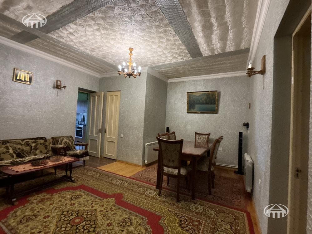 House · 235 m² · Yerevan