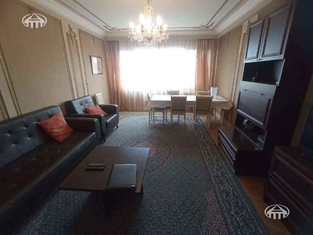 Квартира · 77 м² · Ереван