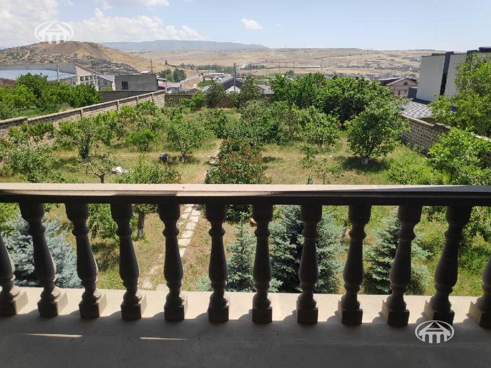 Участок · 1 000 м² · Ариндж