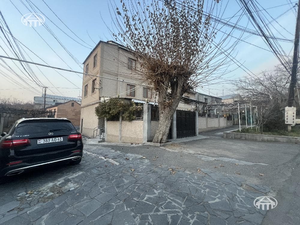 Apartment · 122 m² · Yerevan