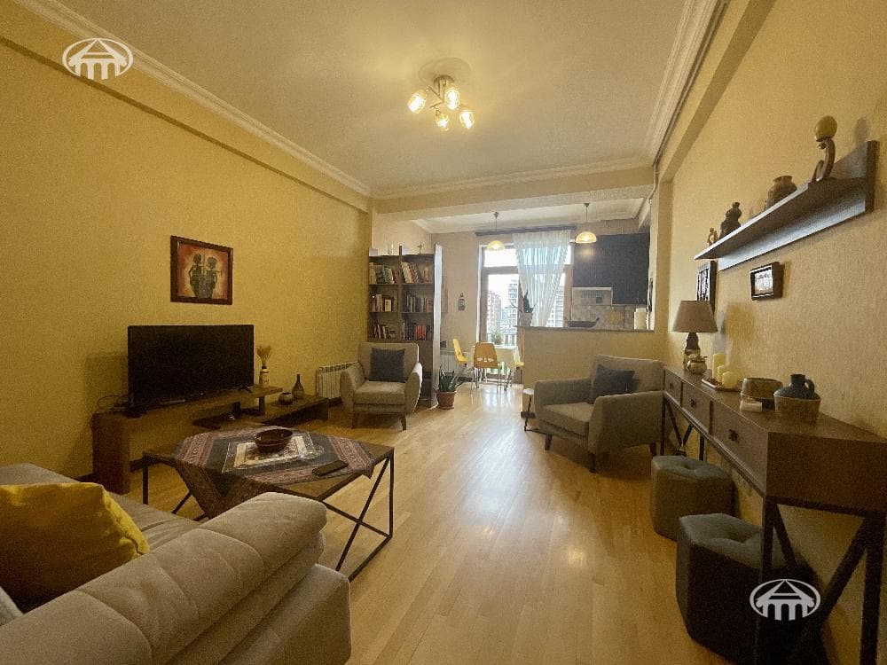 Квартира · 3 комн. · 83 м² · Ереван
