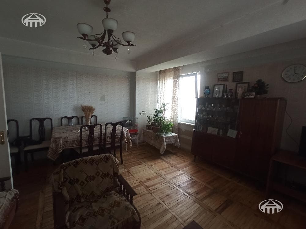 Բնակարան · 3 սեն. · 82 մ² · Երևան
