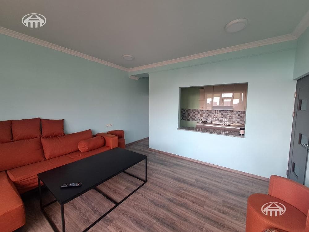 Квартира · 80 м² · Ереван
