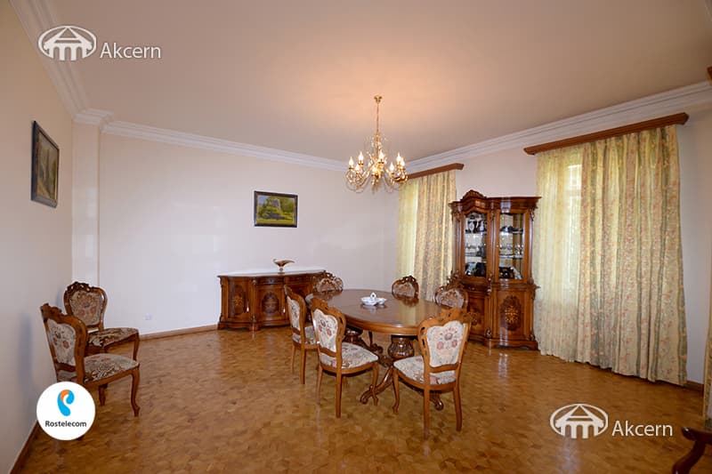 Apartment · 350 m² · Yerevan