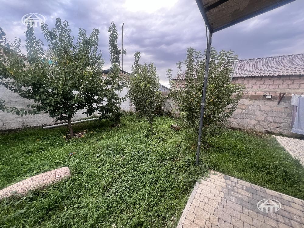 Առանձնատուն · 205 մ² · Երևան