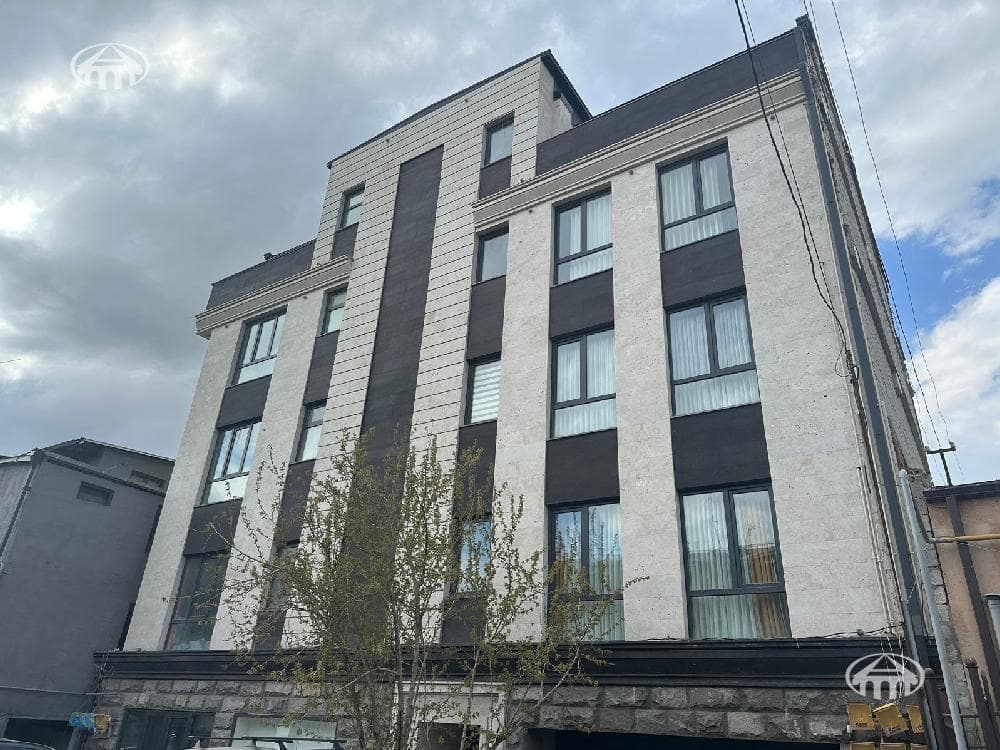 Խանութ · 92 մ² · Երևան