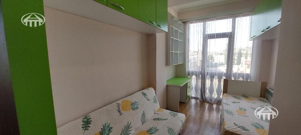 Квартира · 90 м² · Ереван