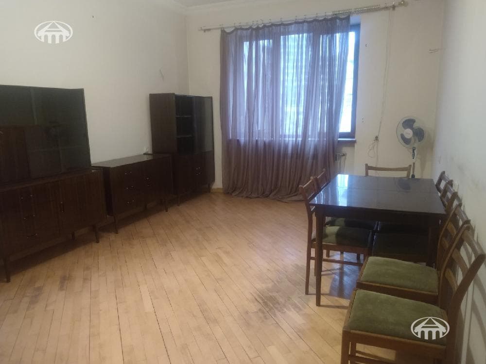 Բնակարան · 104 մ² · Երևան