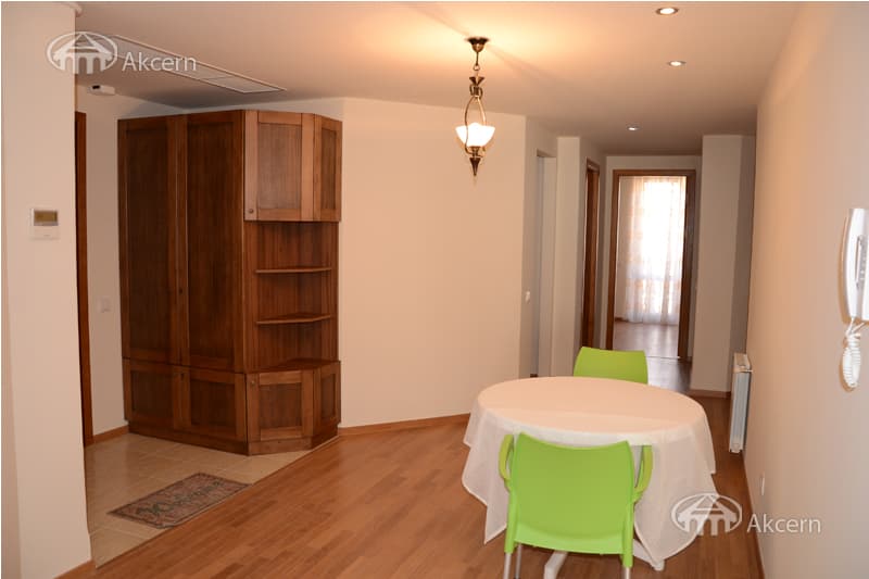 Квартира · 3 комн. · 139 м² · Ереван