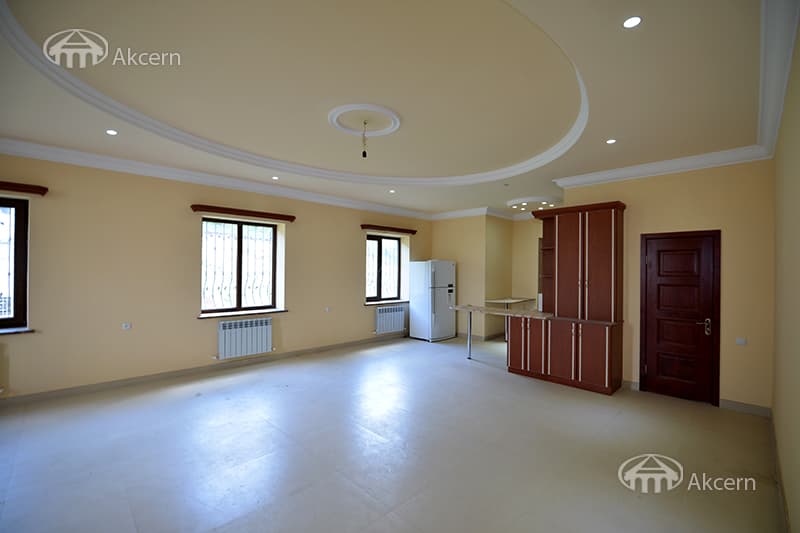Загородный дом · 249 м² · Раздан